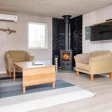 4 Star In Orsted-by Traum Ørsted