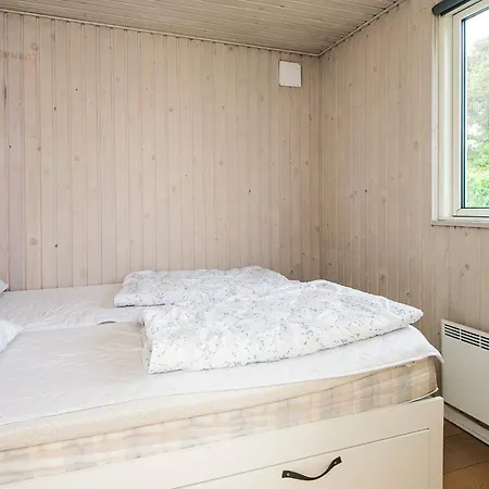 4 Star In Orsted-by Traum Ørsted
